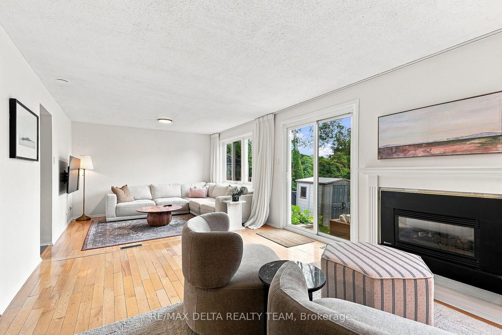 30 Homestead Street • Nepean, ON photo 18