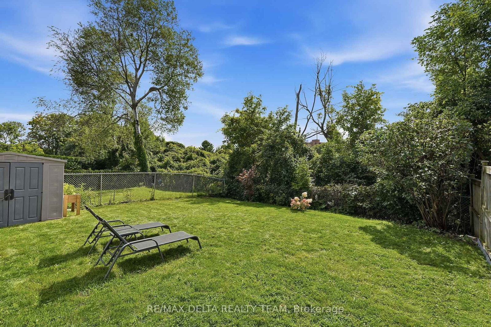 30 Homestead Street • Nepean, ON photo 38