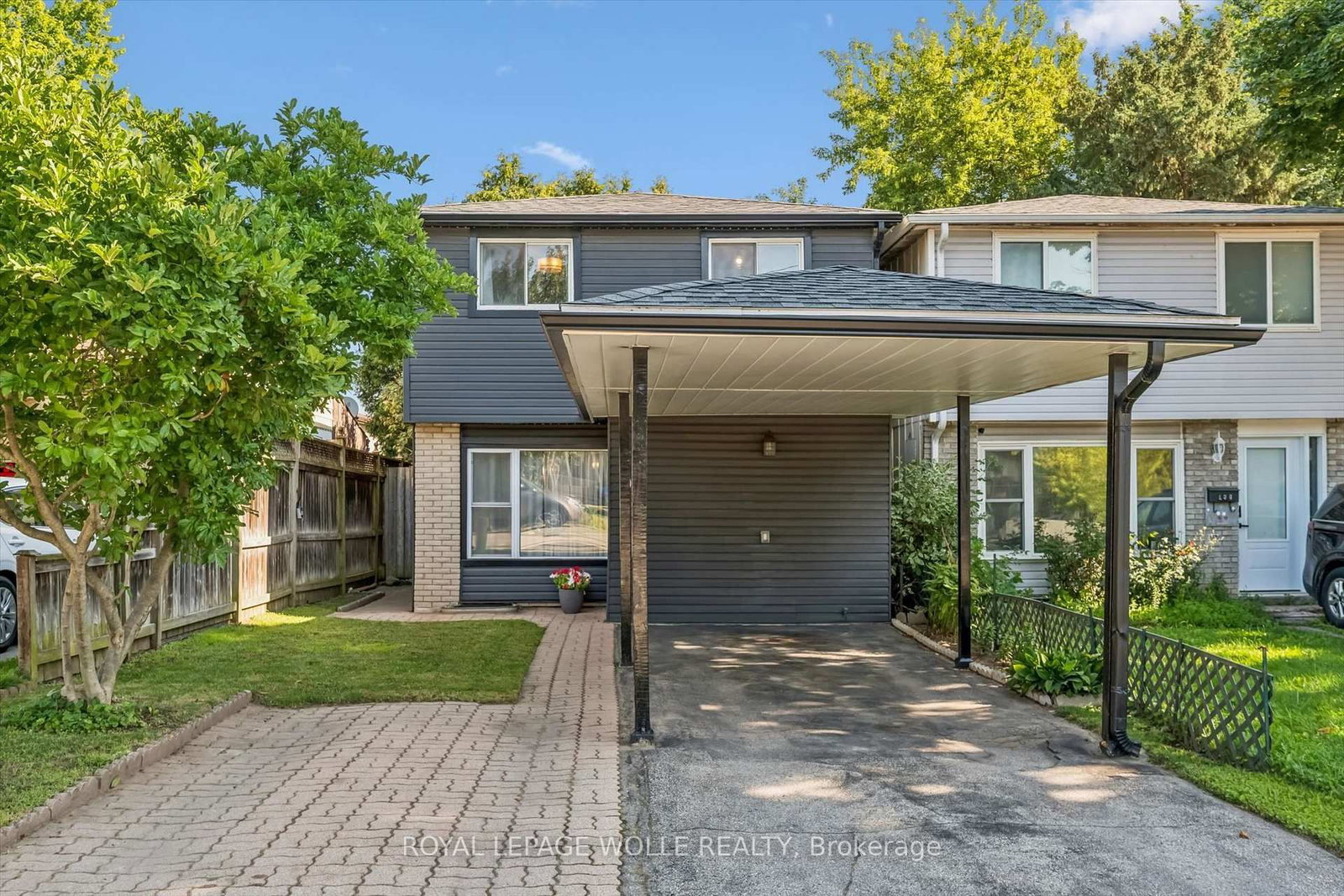 460 Parkview Crescent • Cambridge, ON photo 1