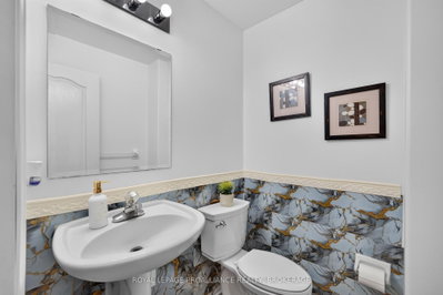 445 Maureen Street • Kingston, ON photo 8