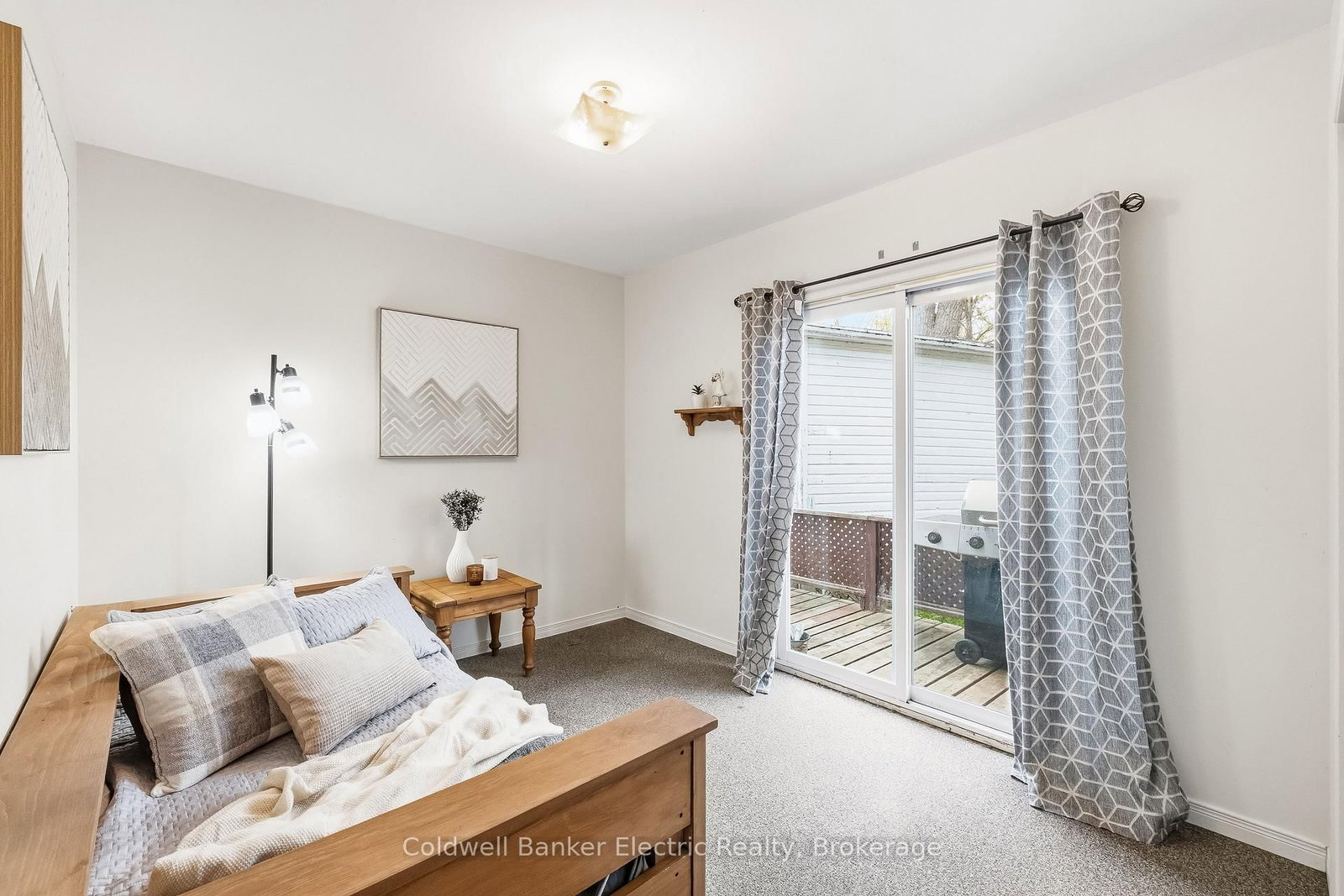 782 Ward Street • Selwyn, ON photo 15