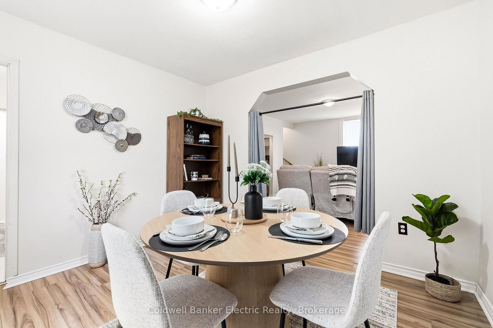 782 Ward Street • Selwyn, ON photo 17