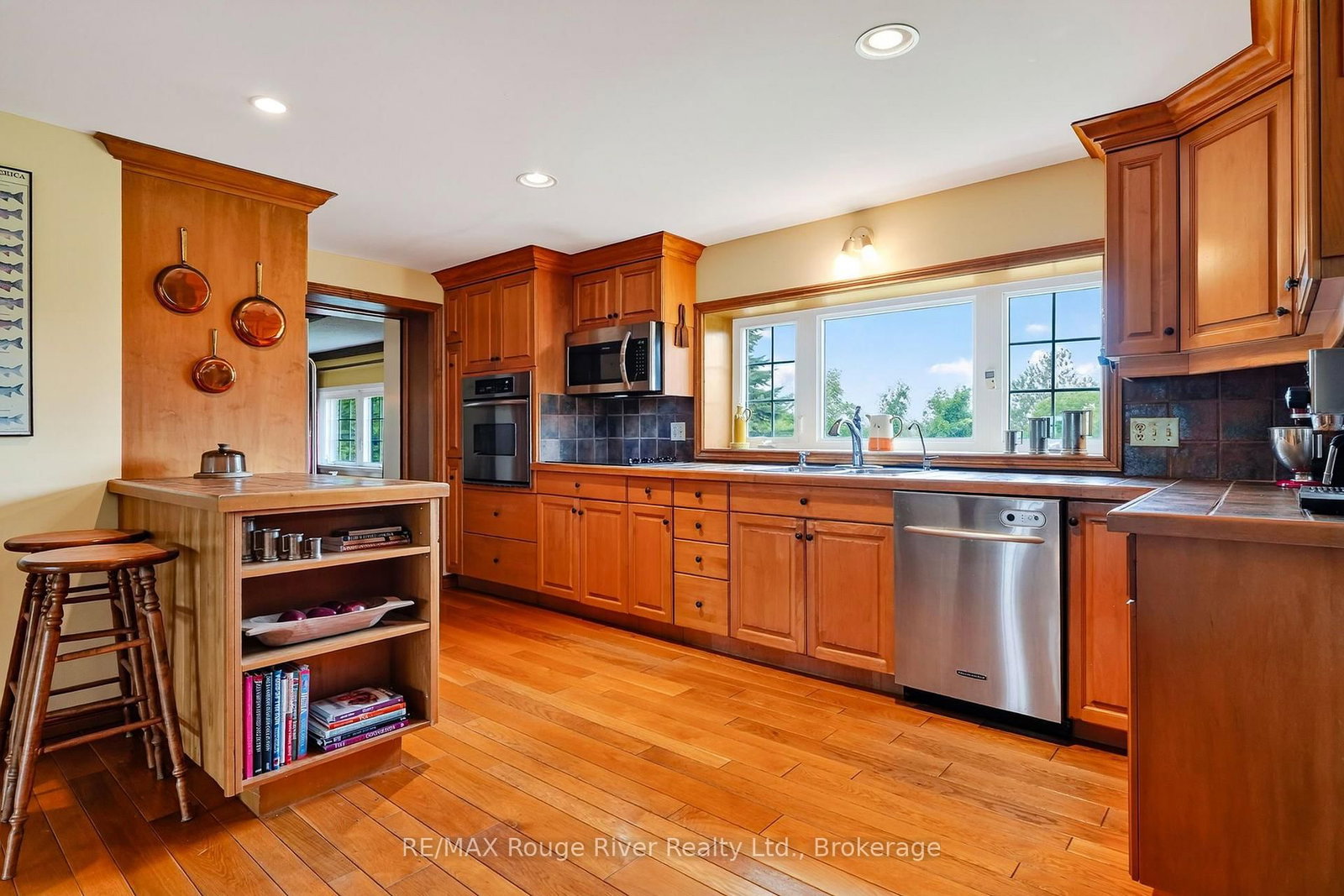 101 Hardy Lane • Cramahe, ON photo 13