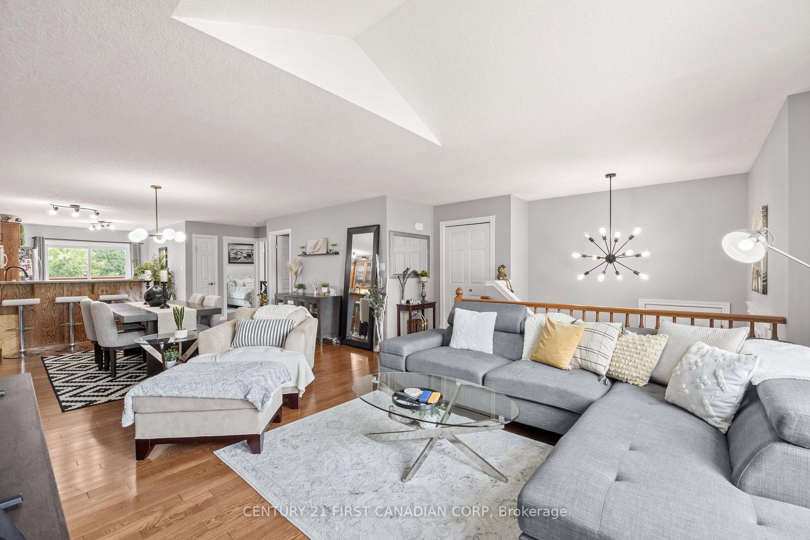 34 Brock Street • St. Thomas, ON photo 11