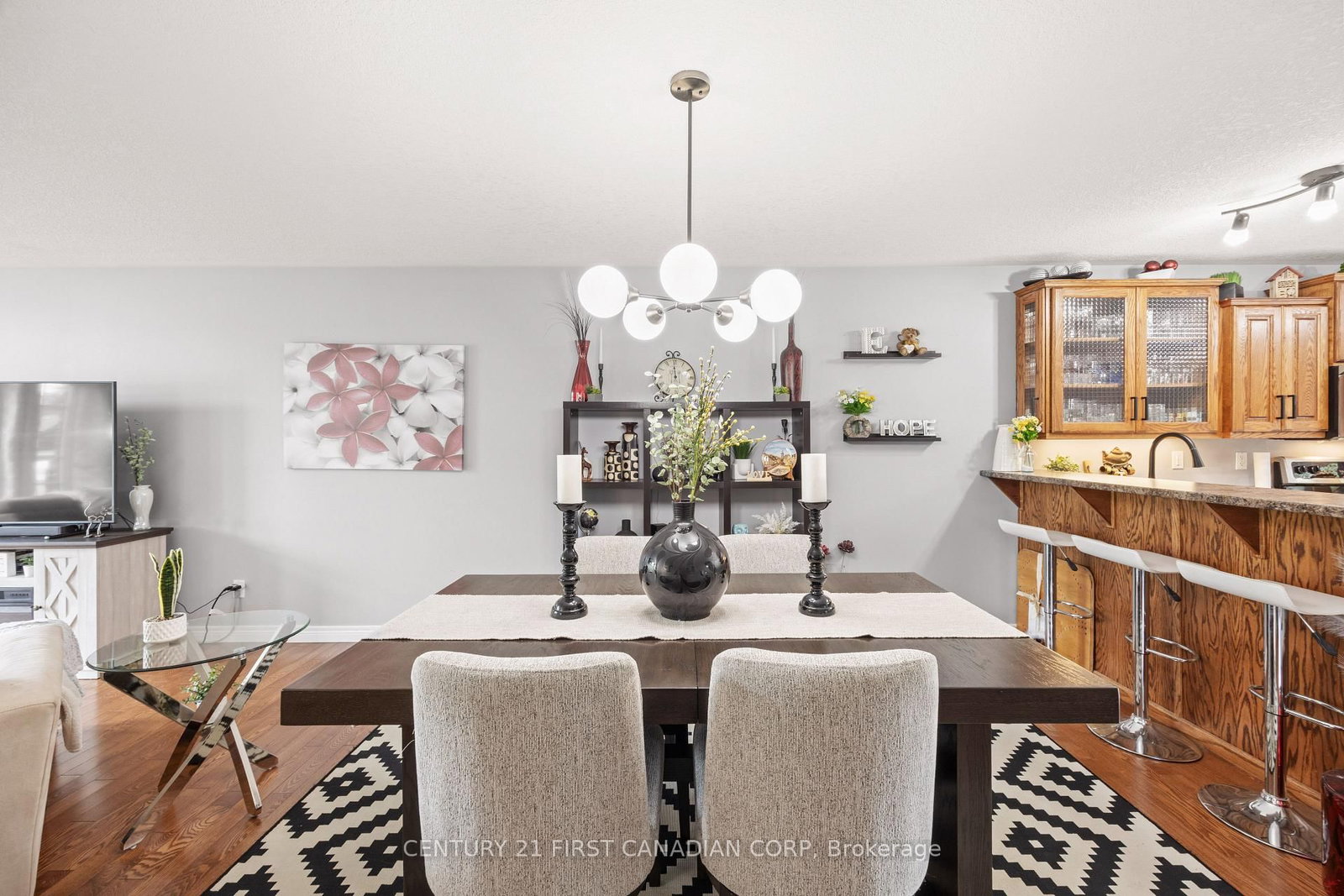 34 Brock Street • St. Thomas, ON photo 14