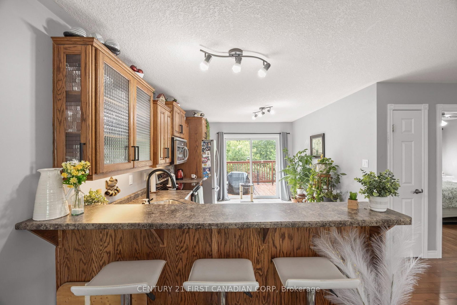 34 Brock Street • St. Thomas, ON photo 17