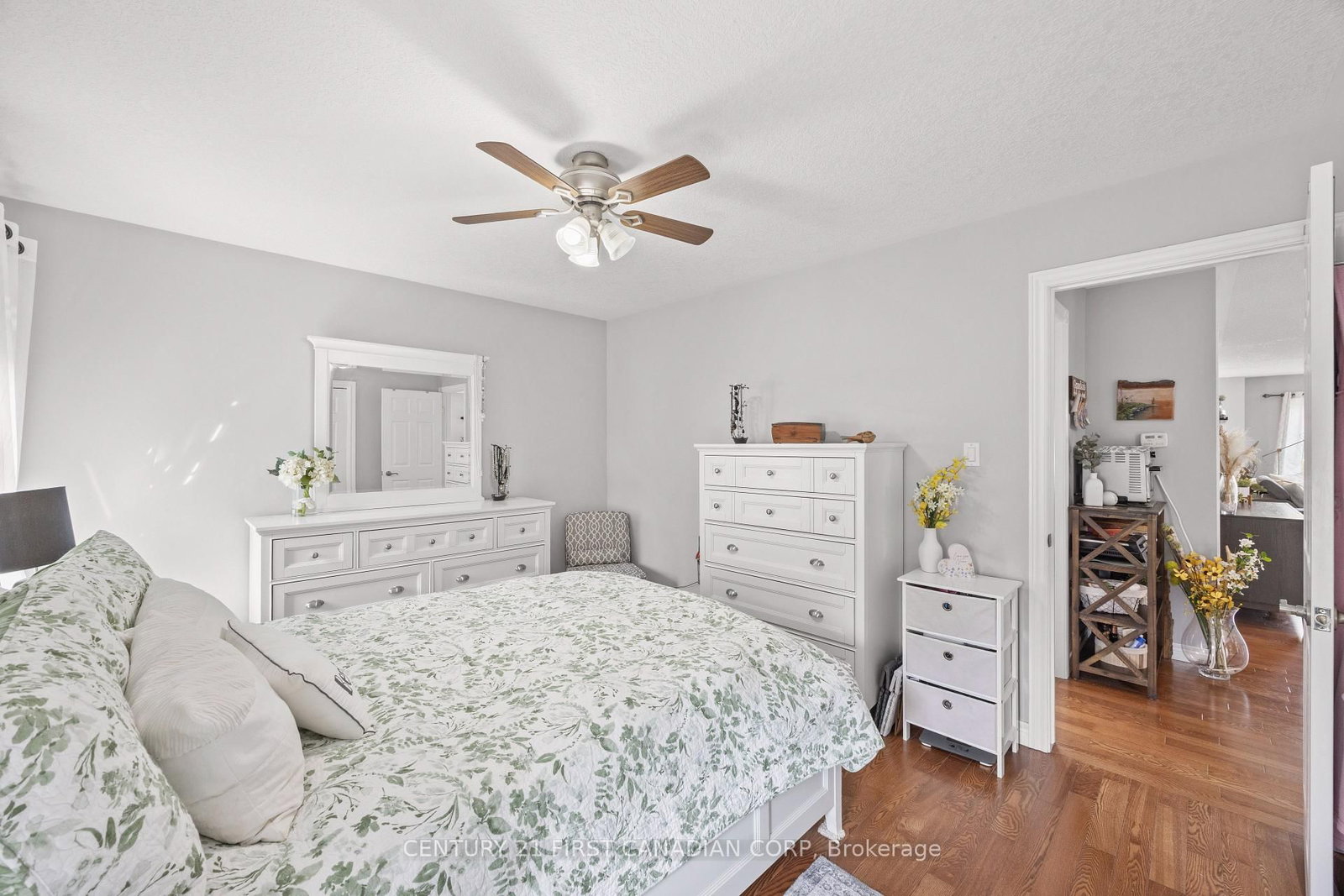 34 Brock Street • St. Thomas, ON photo 23