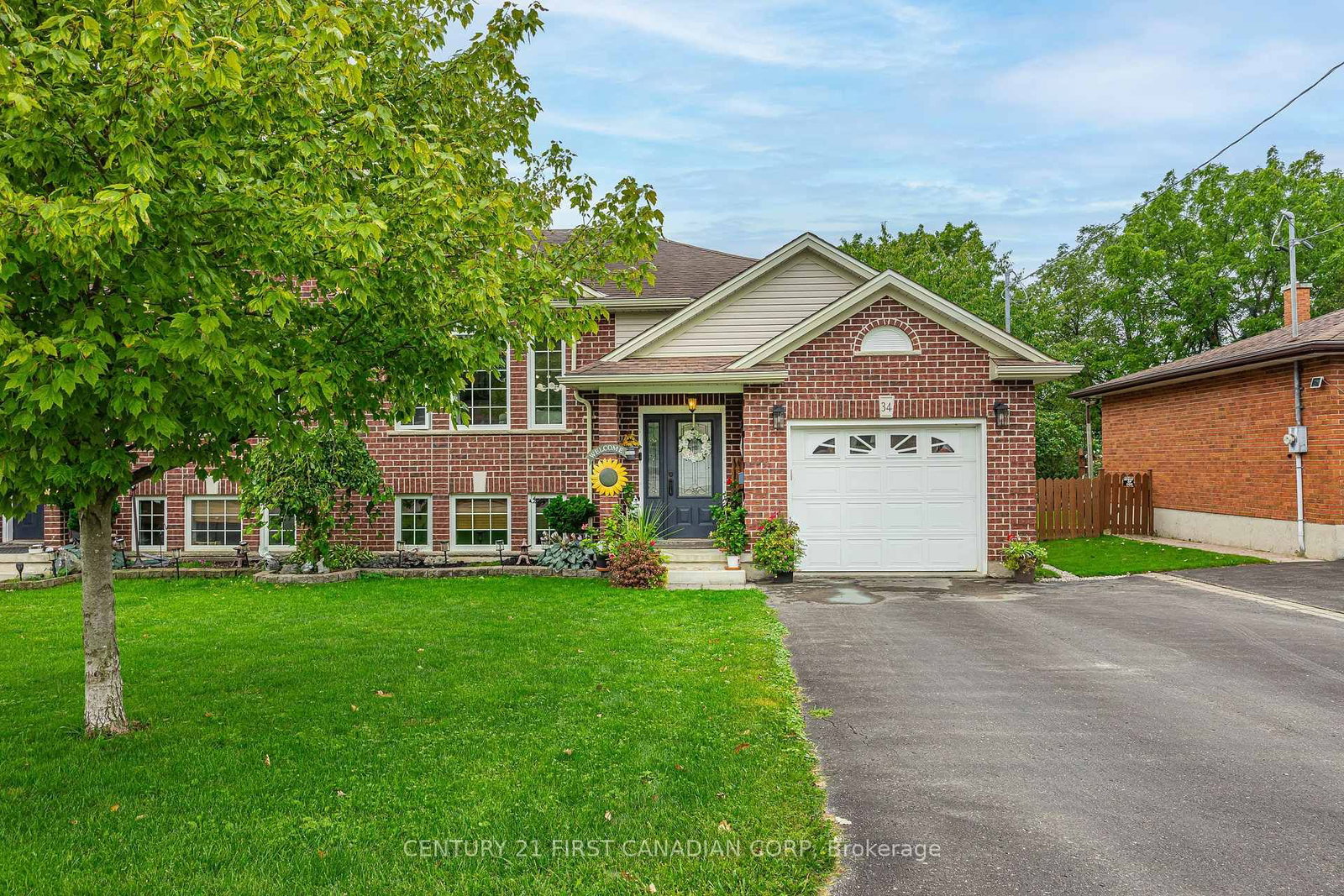 34 Brock Street • St. Thomas, ON photo 4