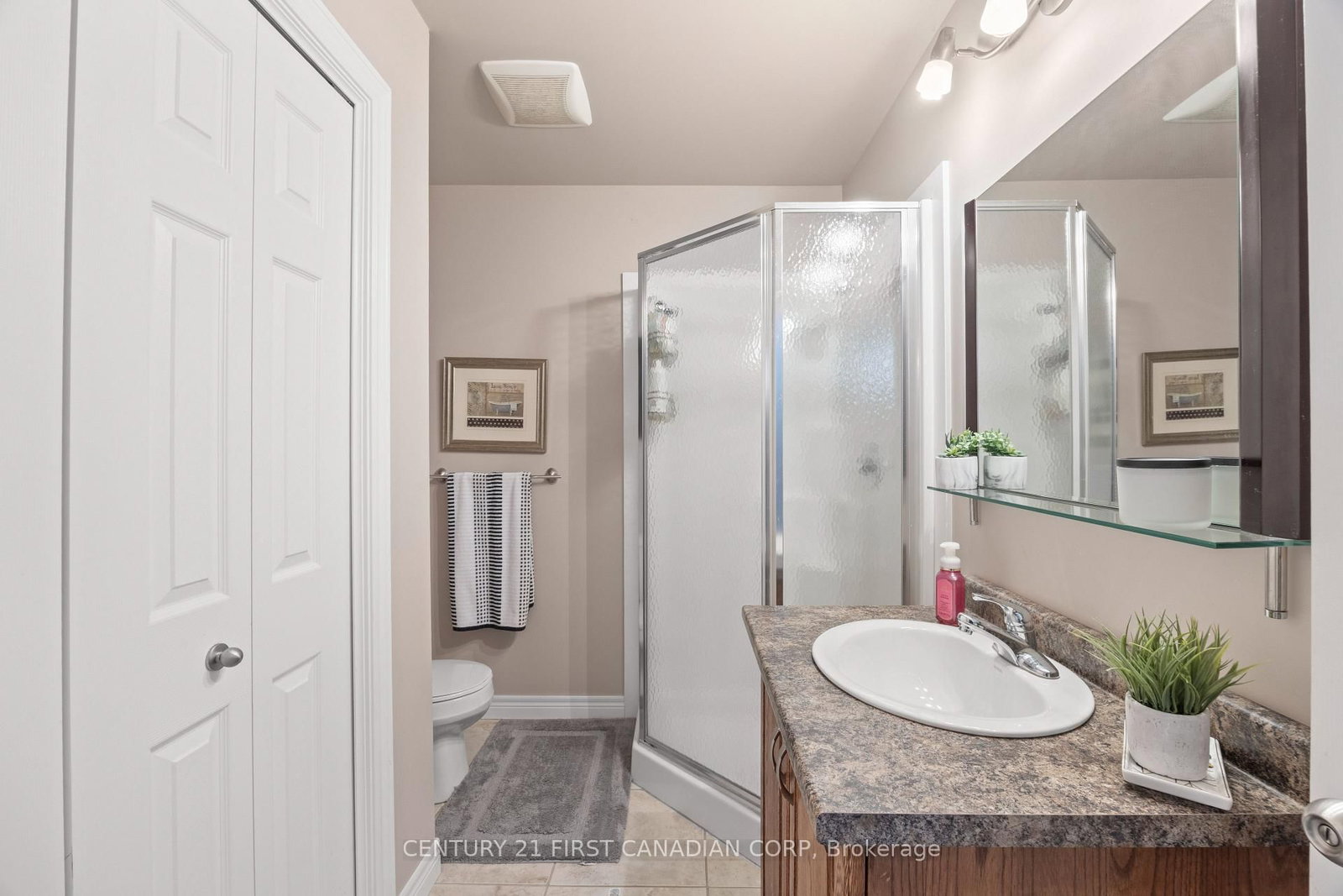 34 Brock Street • St. Thomas, ON photo 33