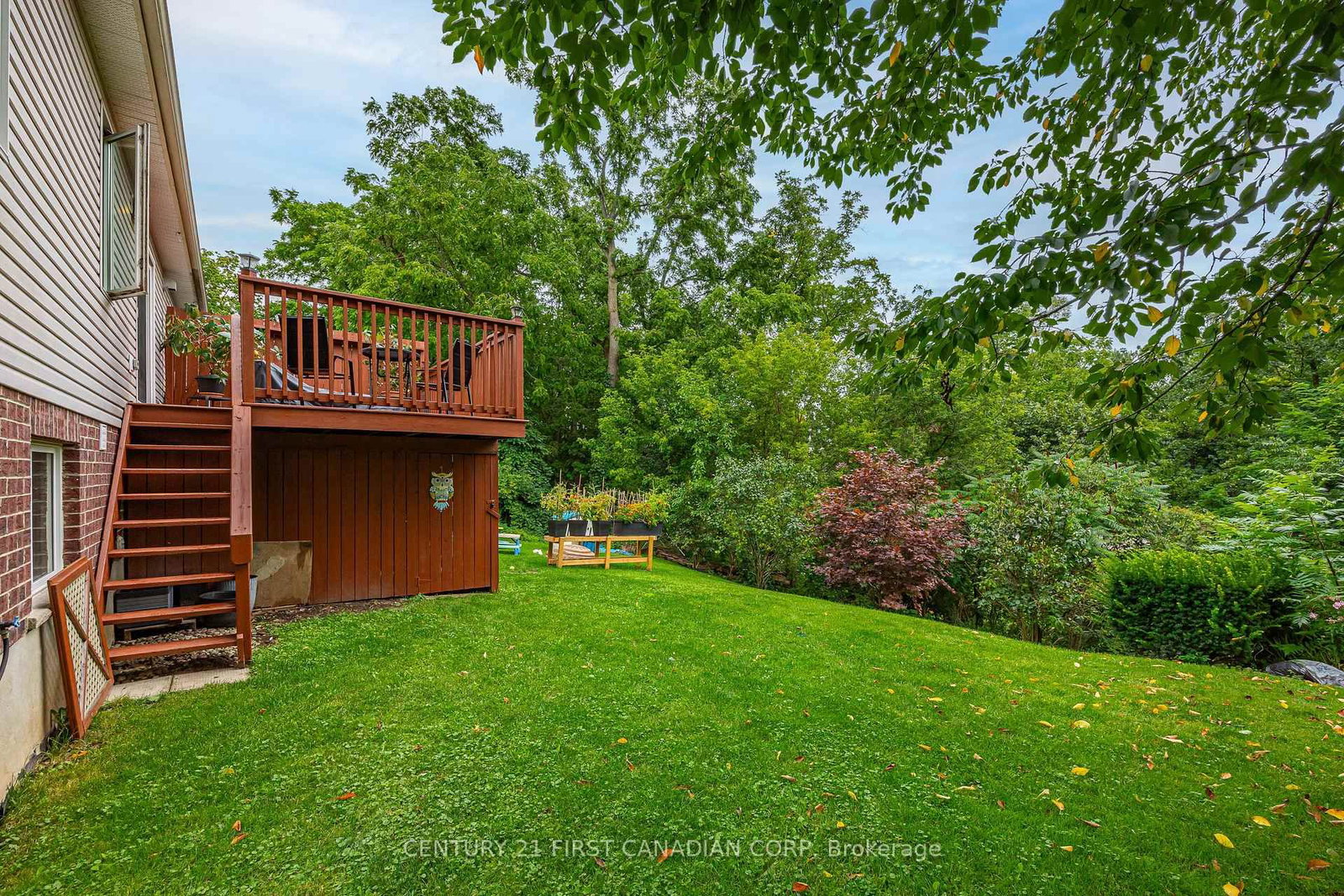 34 Brock Street • St. Thomas, ON photo 38