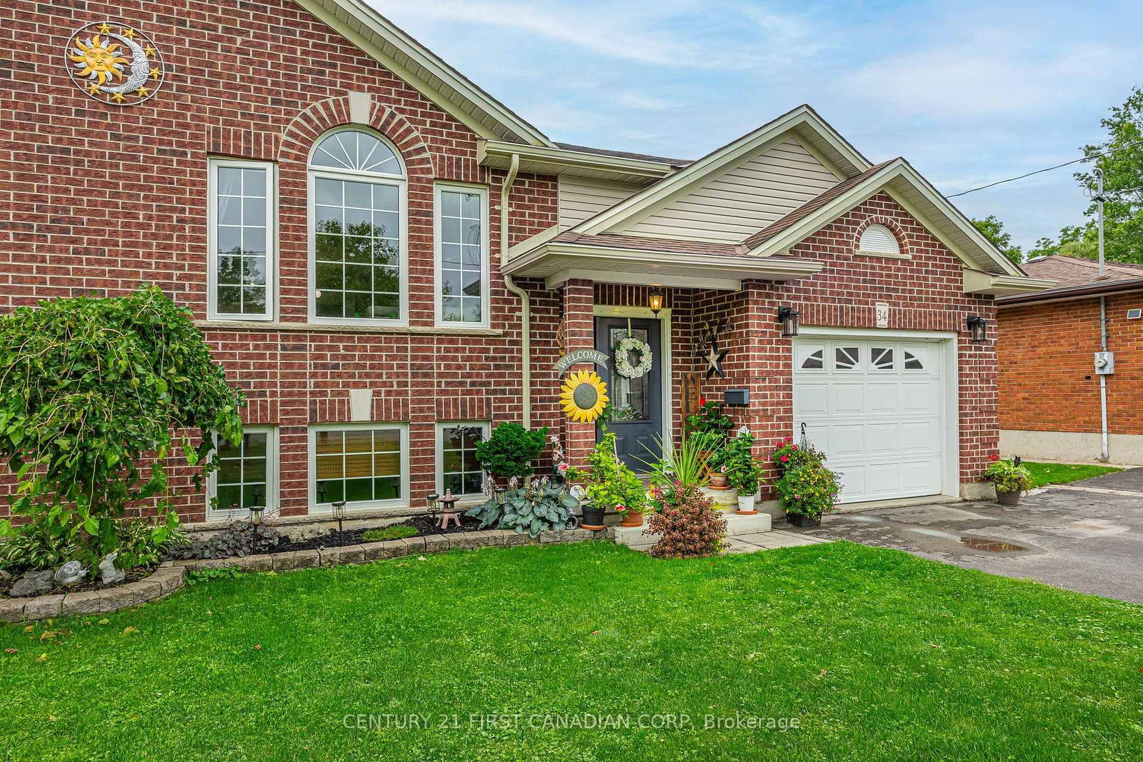 34 Brock Street • St. Thomas, ON photo 5