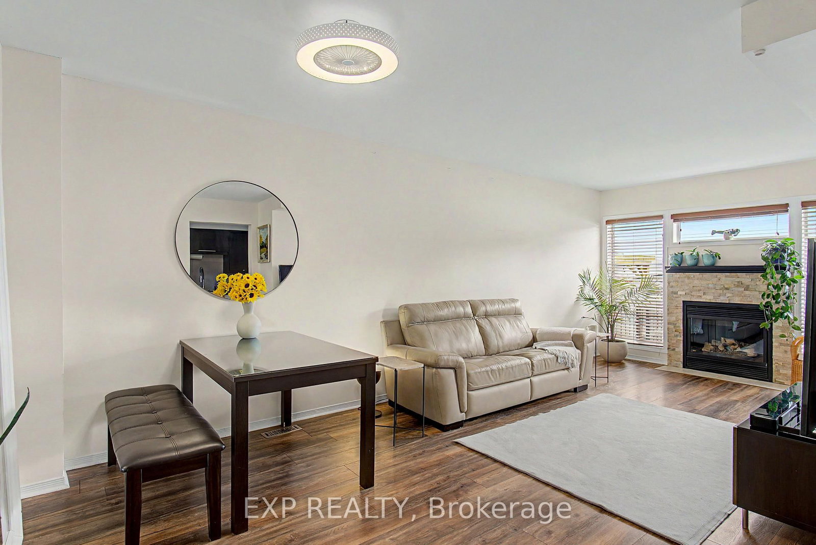 1681 Trenholm Lane, Ottawa, view 11
