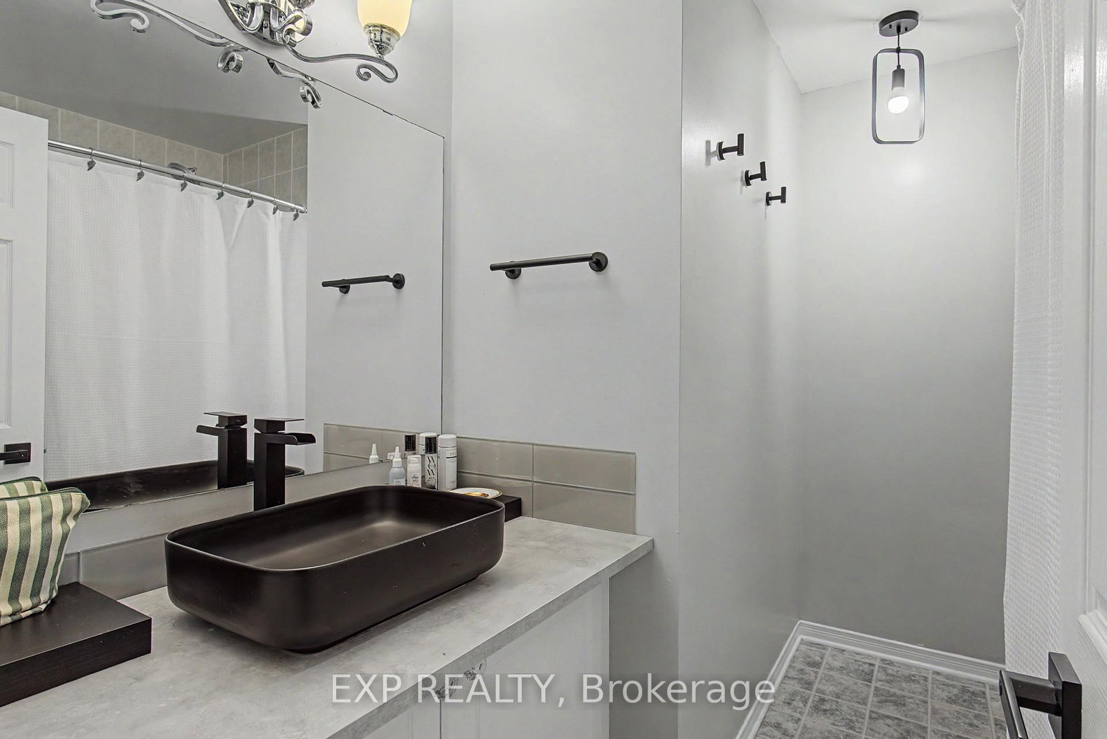 1681 Trenholm Lane, Ottawa, view 23