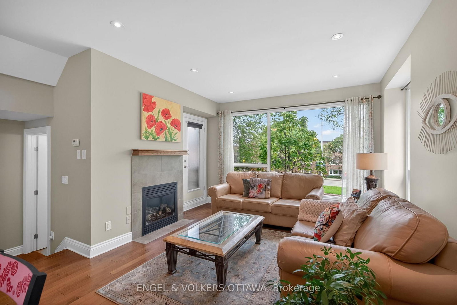 1896 Carling Avenue • Ottawa, ON photo 14