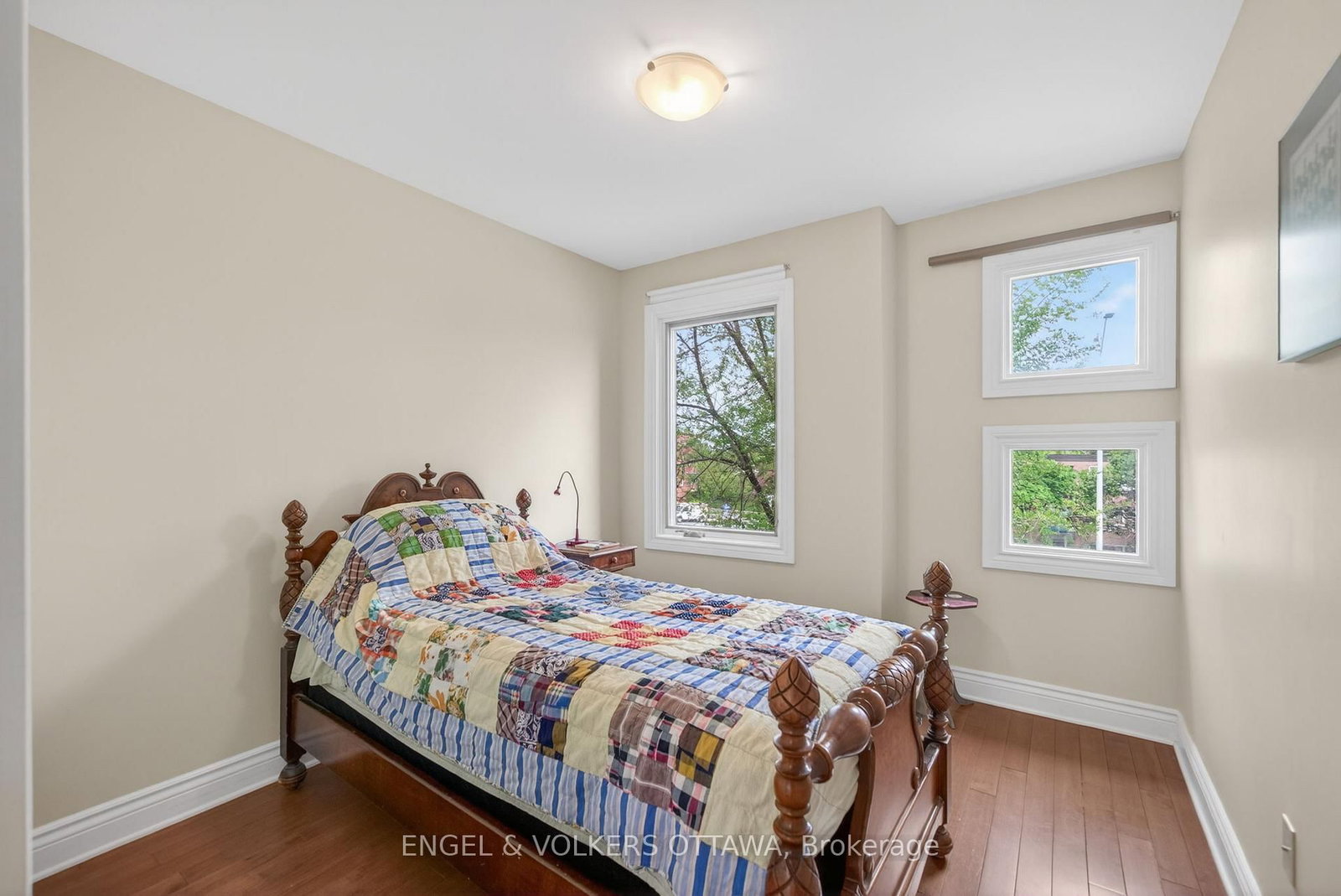 1896 Carling Avenue • Ottawa, ON photo 21