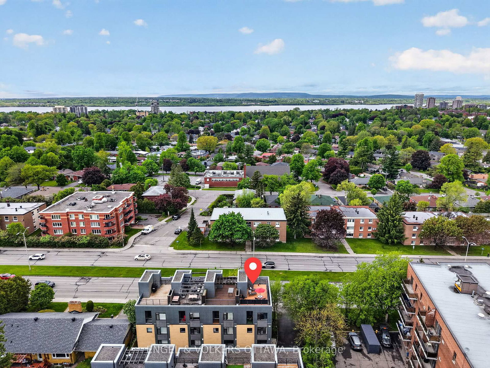 1896 Carling Avenue • Ottawa, ON photo 36