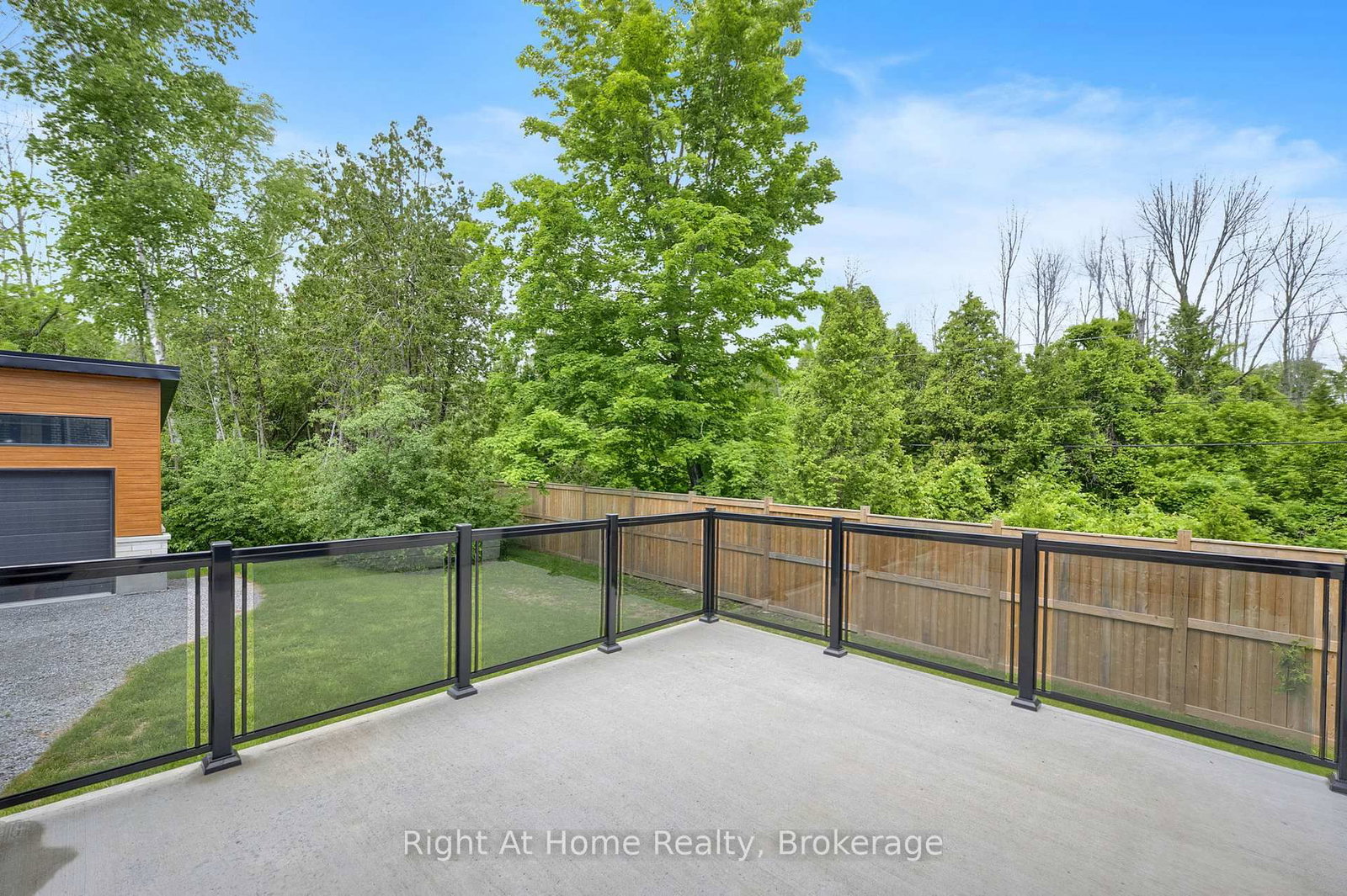 213 Suzanne Mess Boulevard • Cobourg, ON photo 39