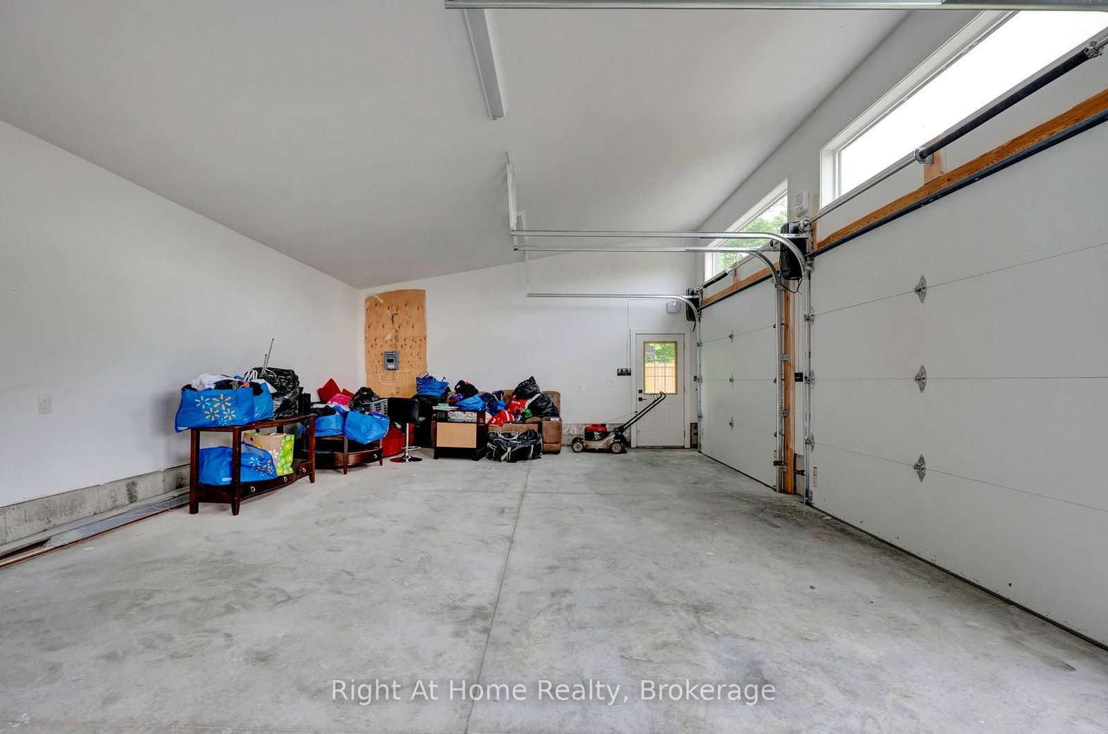 213 Suzanne Mess Boulevard • Cobourg, ON photo 41