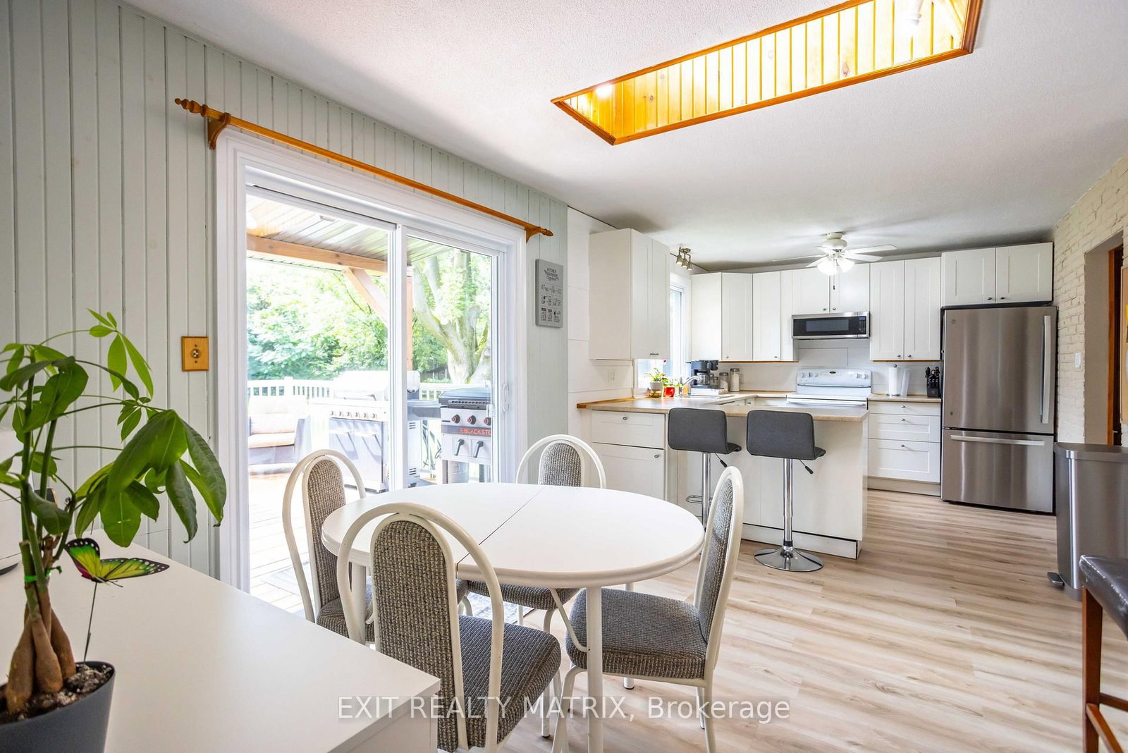 415 Front Road W • Champlain, ON photo 12