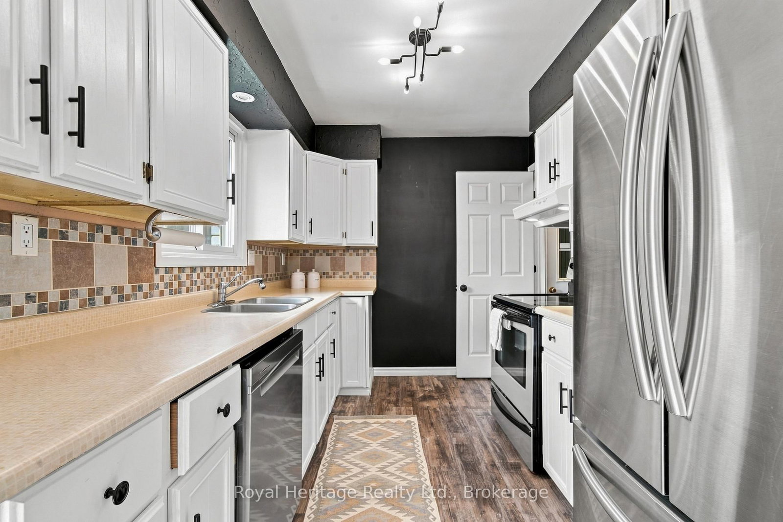 102 Johnstown Road • Quinte West, ON photo 13