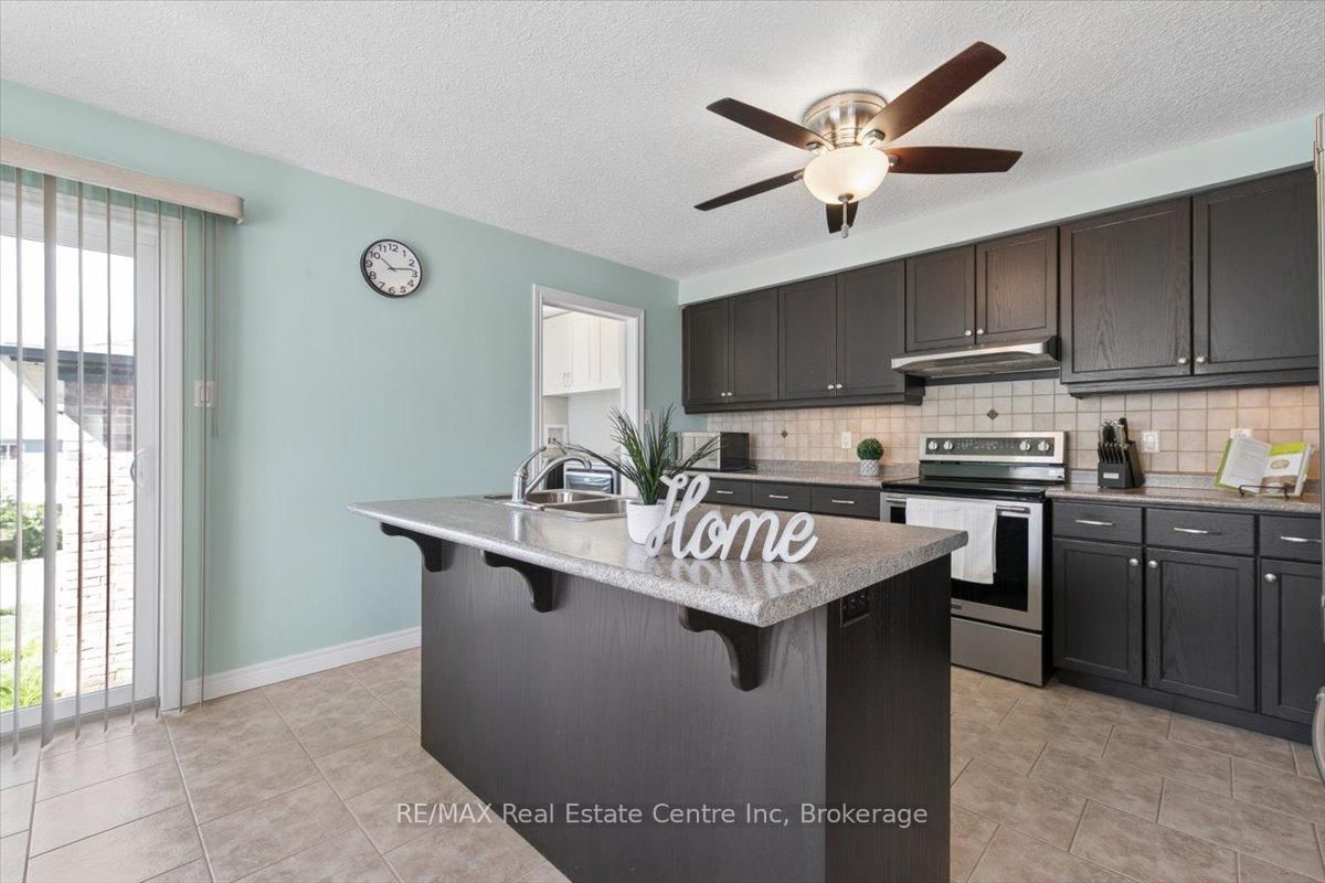 128 Ingram Drive • Guelph, ON photo 15