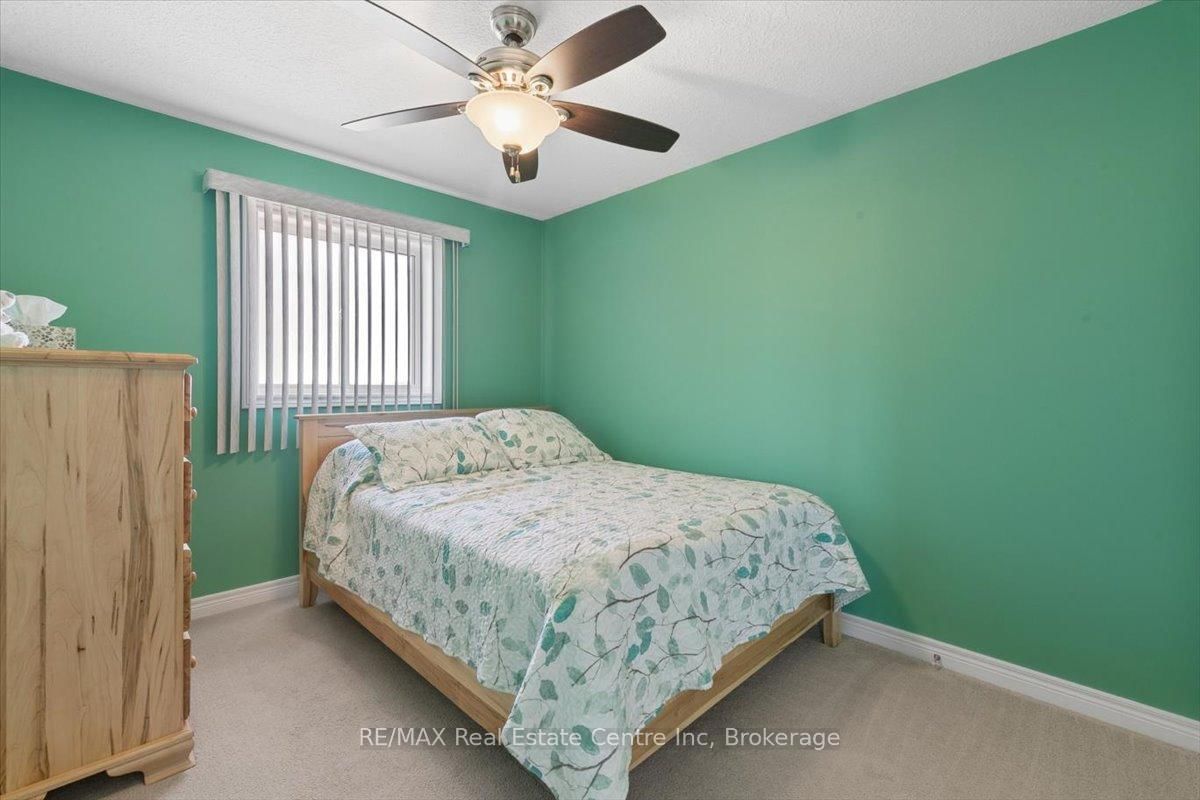 128 Ingram Drive • Guelph, ON photo 38