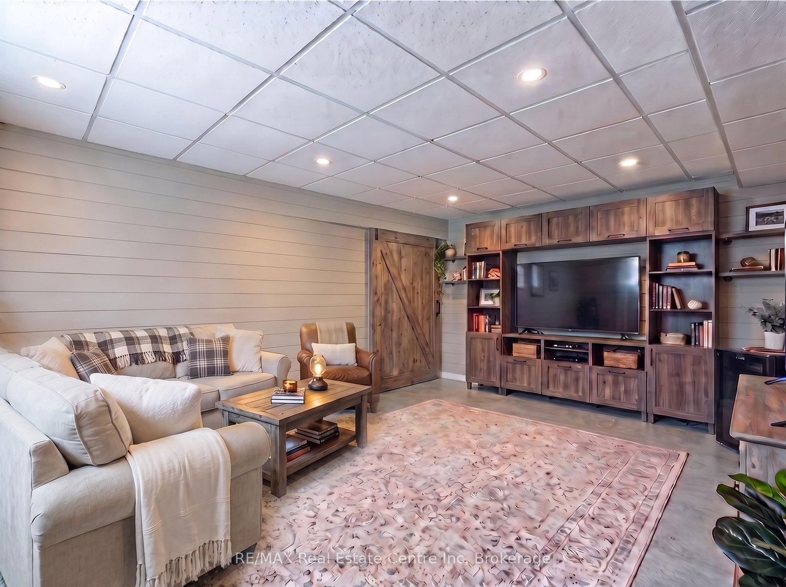 128 Ingram Drive • Guelph, ON photo 41