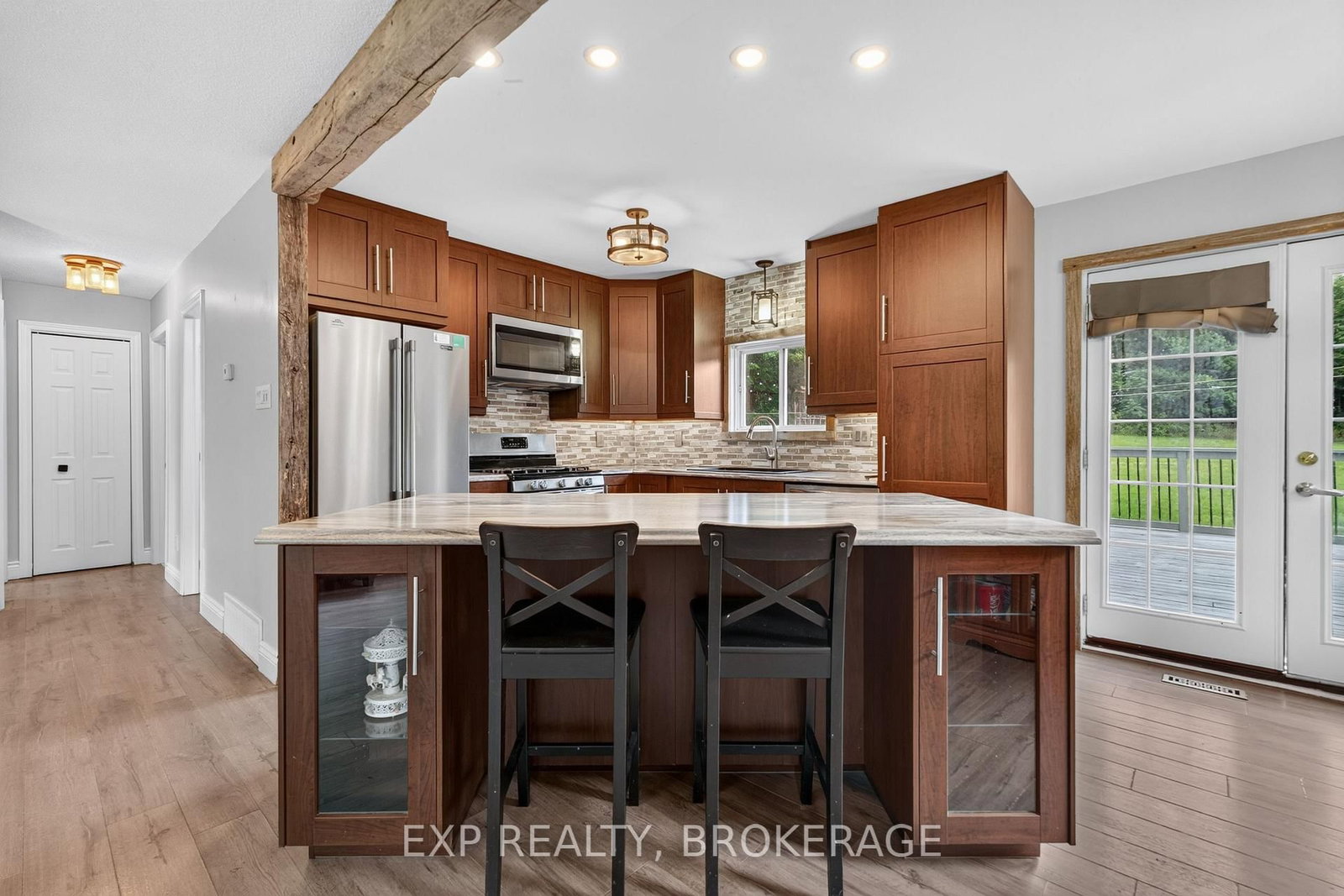 9009 PERTH Road • Rideau Lakes, ON photo 12