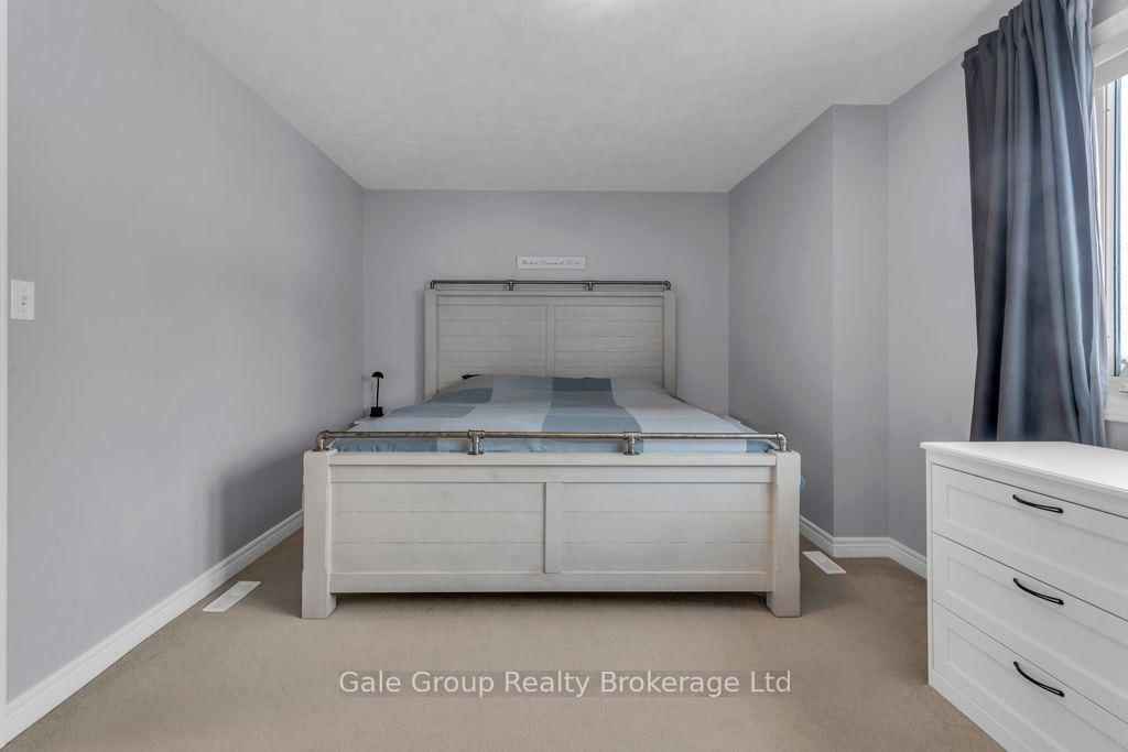 216 Thames Street N • Ingersoll, ON photo 15
