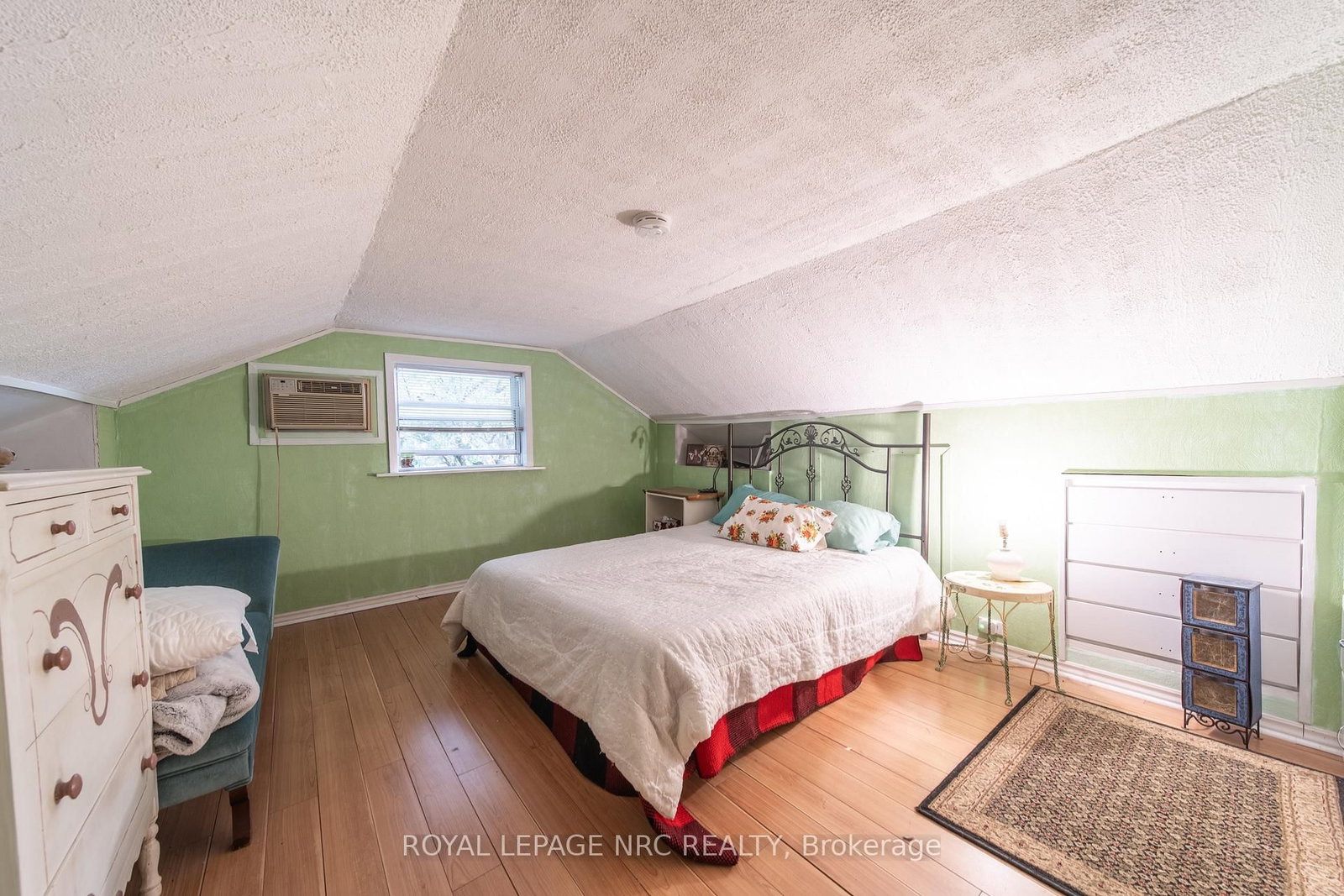 6334 Frederica Street • Niagara Falls, ON photo 14