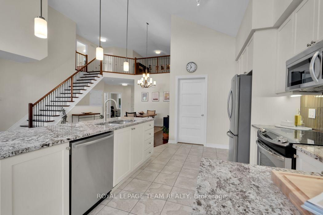 272 Via San Marino St, Ottawa, view 12