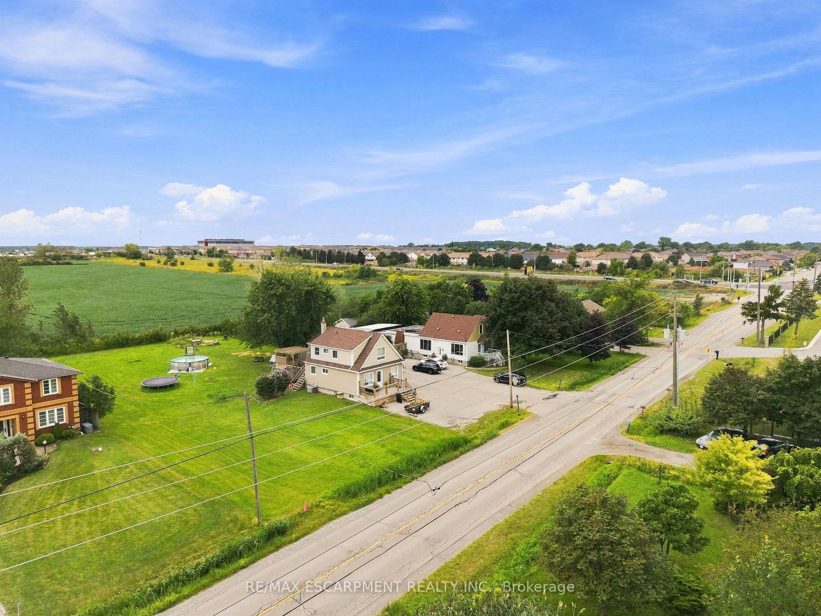 2 HIGHLAND Road • Hamilton, ON photo 12