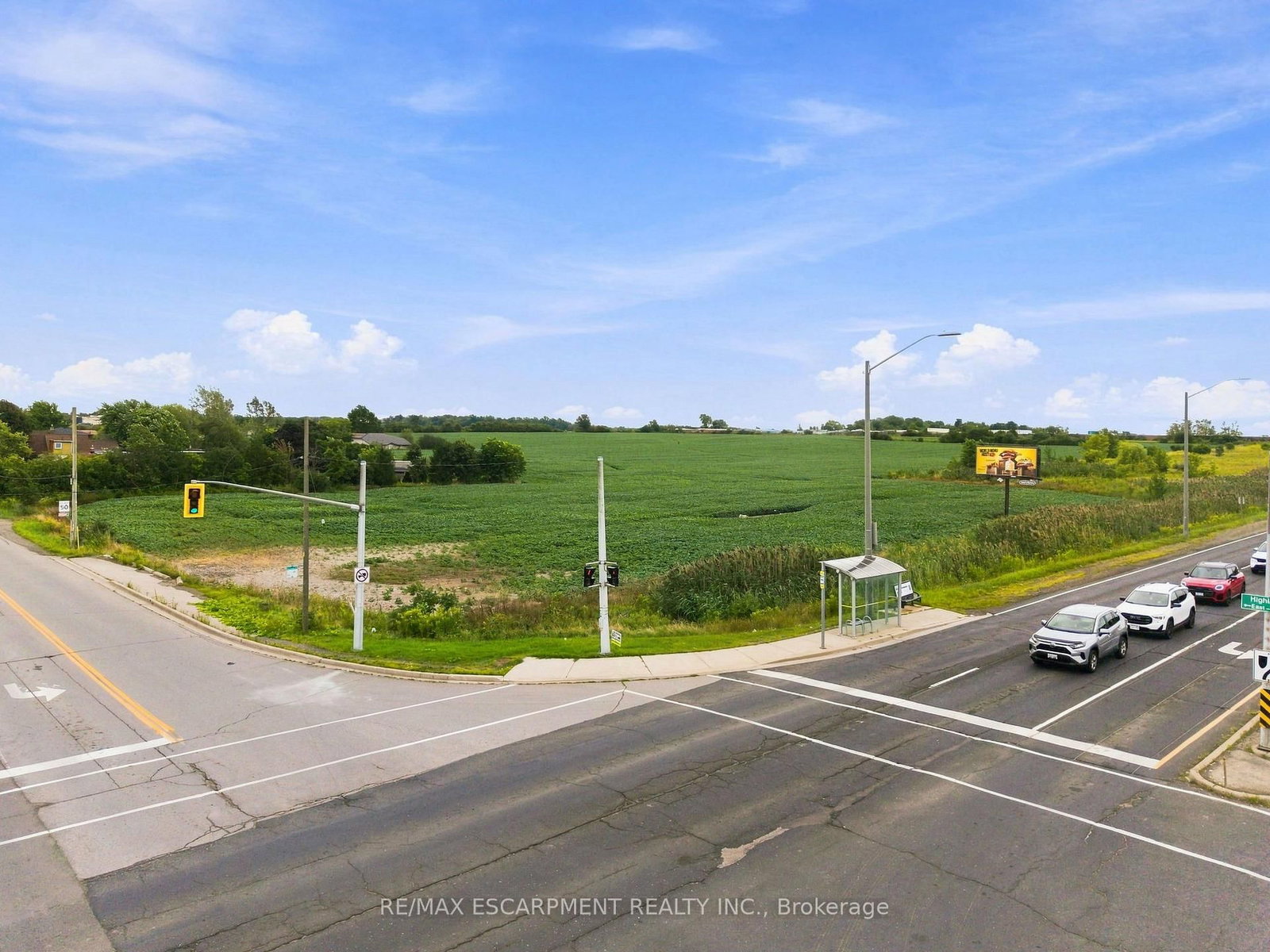 2 HIGHLAND Road • Hamilton, ON photo 24