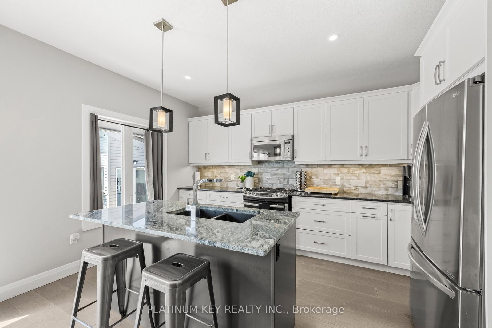 248 Snyders Avenue • Central Elgin, ON photo 12