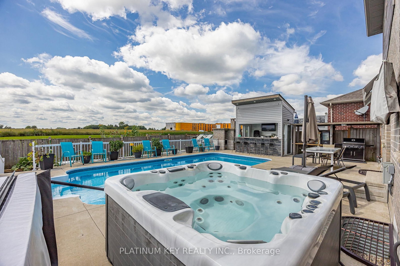 248 Snyders Avenue • Central Elgin, ON photo 36