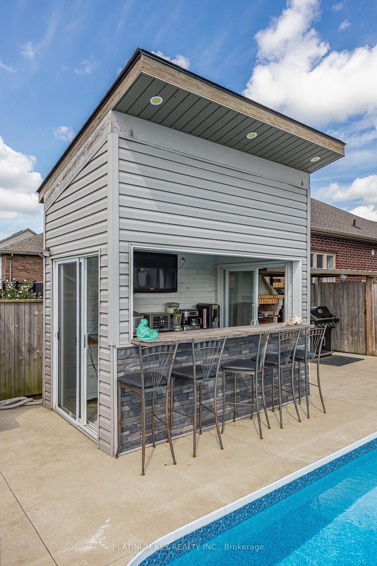 248 Snyders Avenue • Central Elgin, ON photo 38