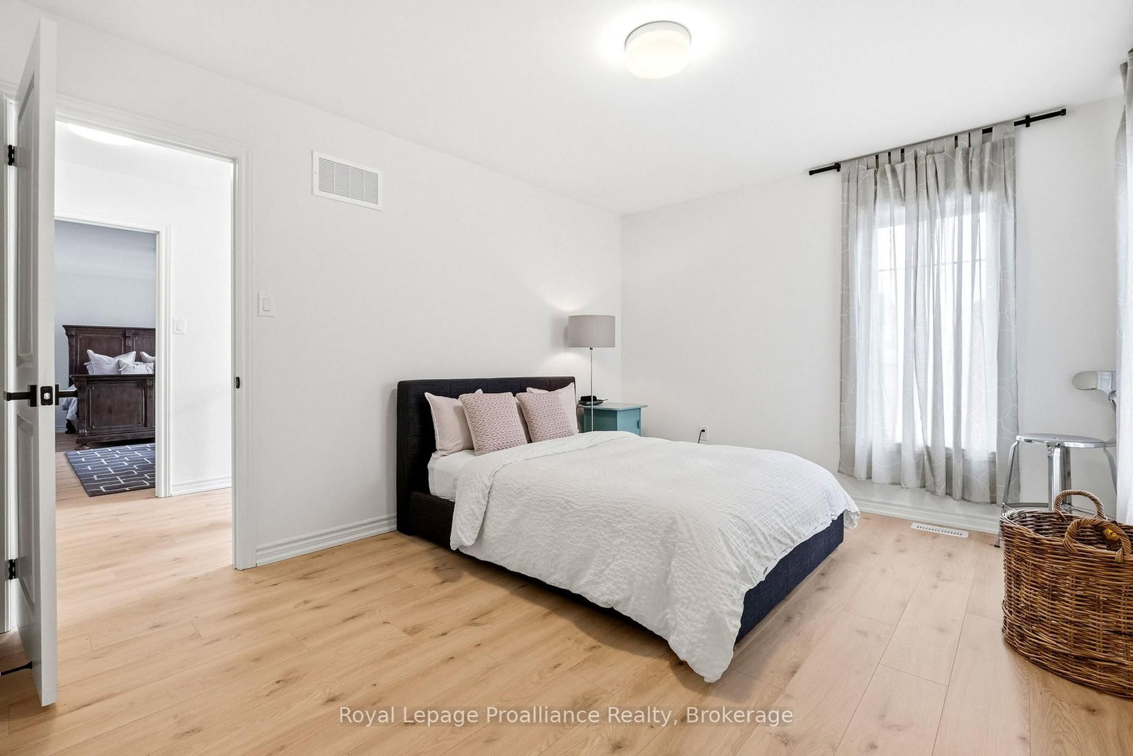 998 Trailsview Avenue • Cobourg, ON photo 42