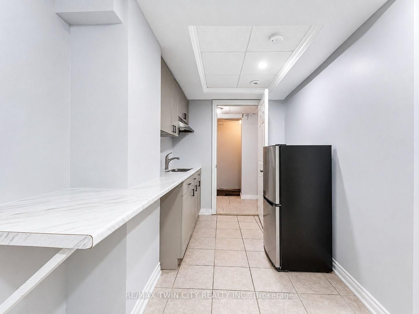 68 Old Huron Court • Kitchener, ON photo 26
