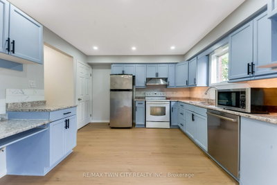 68 Old Huron Court • Kitchener, ON photo 5