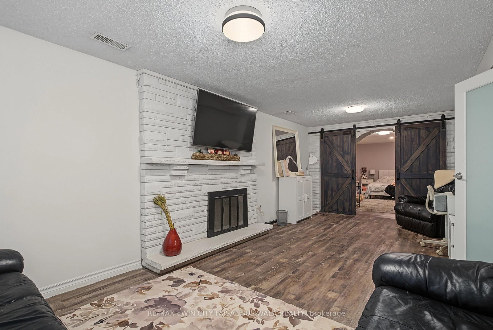 197 Kribs Street • Cambridge, ON photo 33