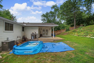 197 Kribs Street • Cambridge, ON photo 8