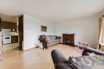 142 Sunningdale Drive • Belleville, ON photo 6