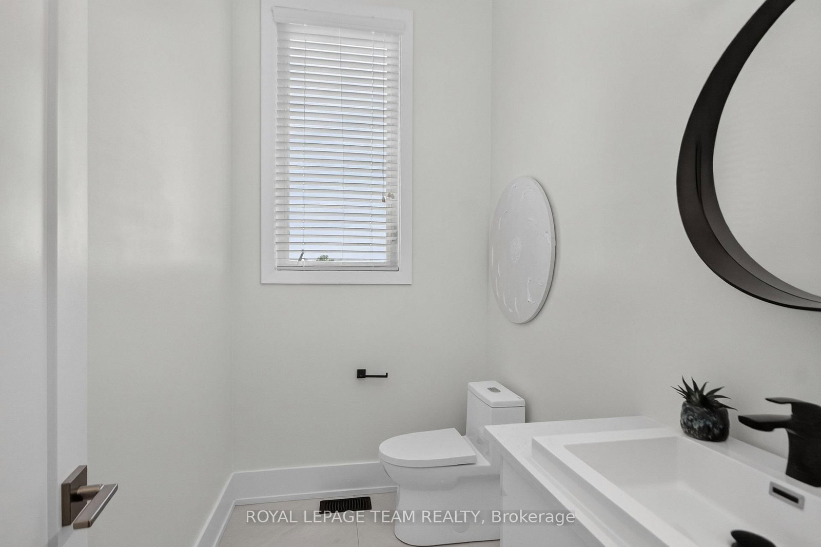 4050 Perennial Way • Ottawa, ON photo 18