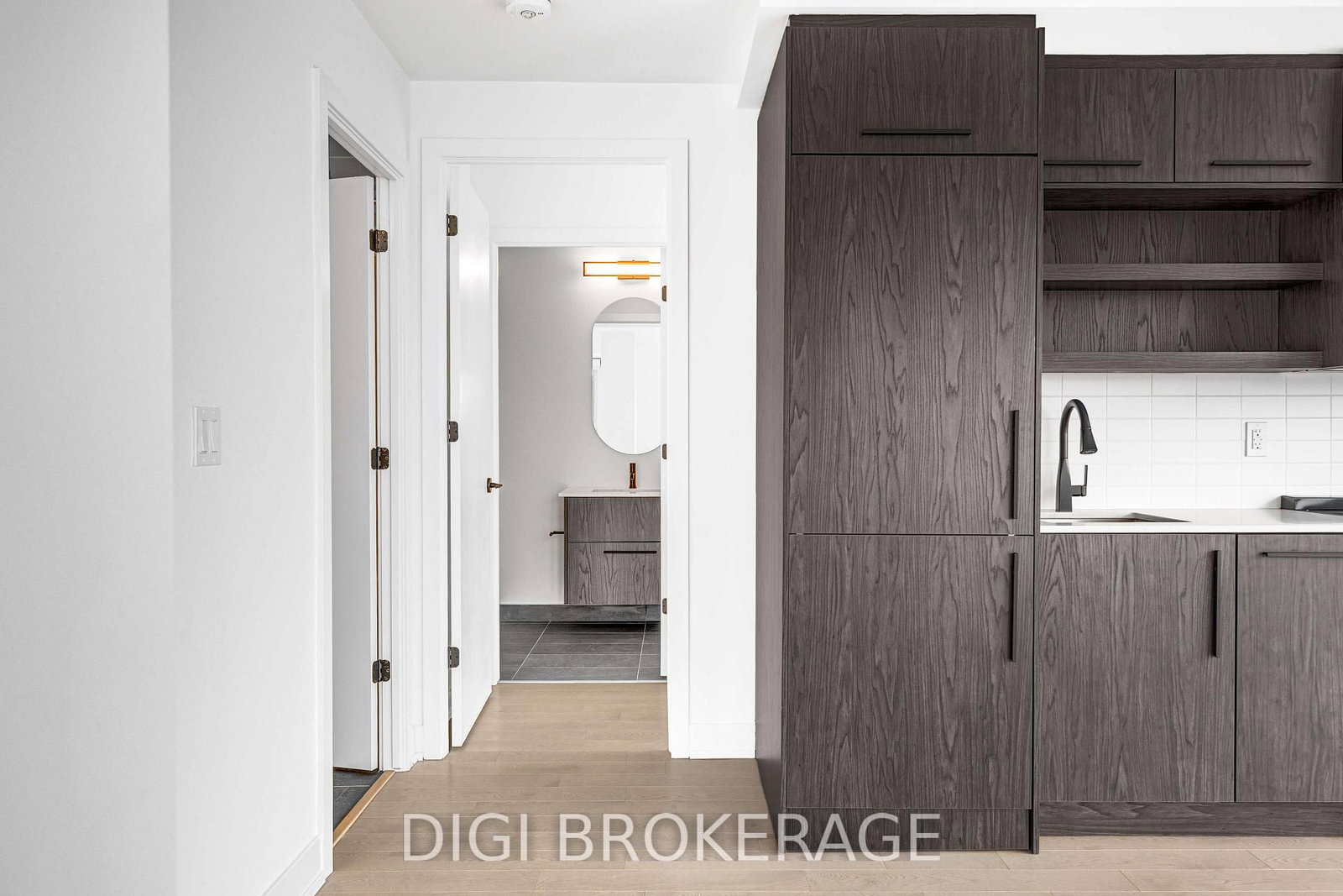 1007-560 Rideau St, Ottawa, view 12