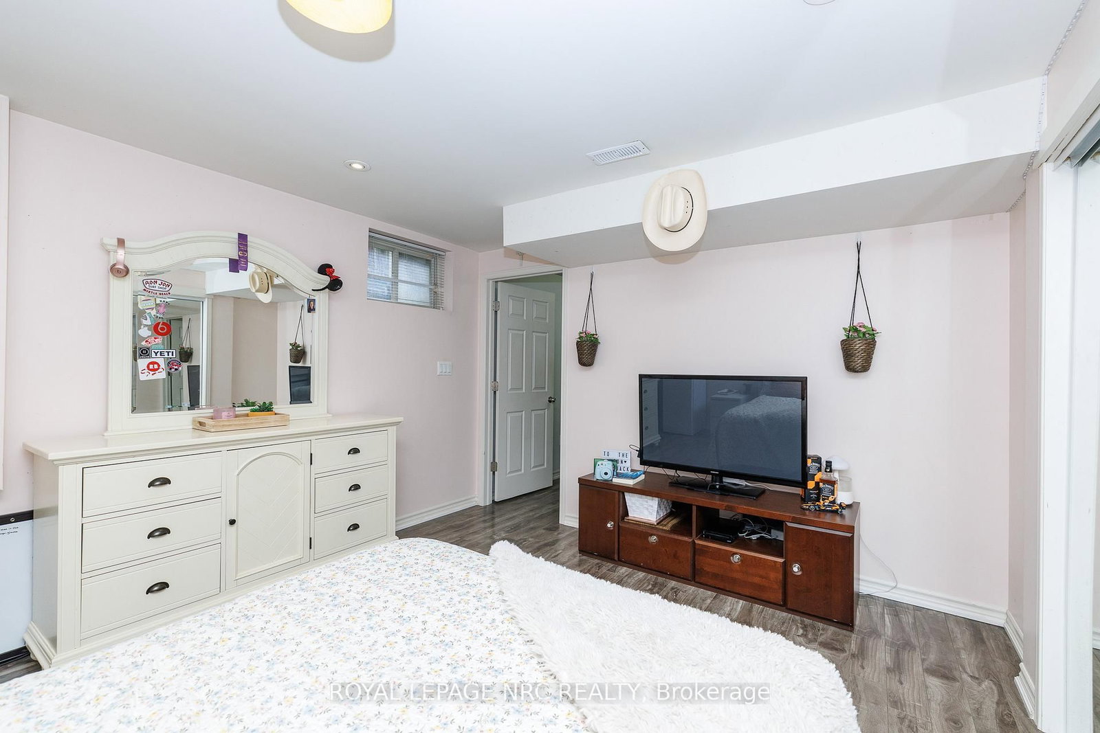 16 Leonard Drive • St. Catharines, ON photo 19
