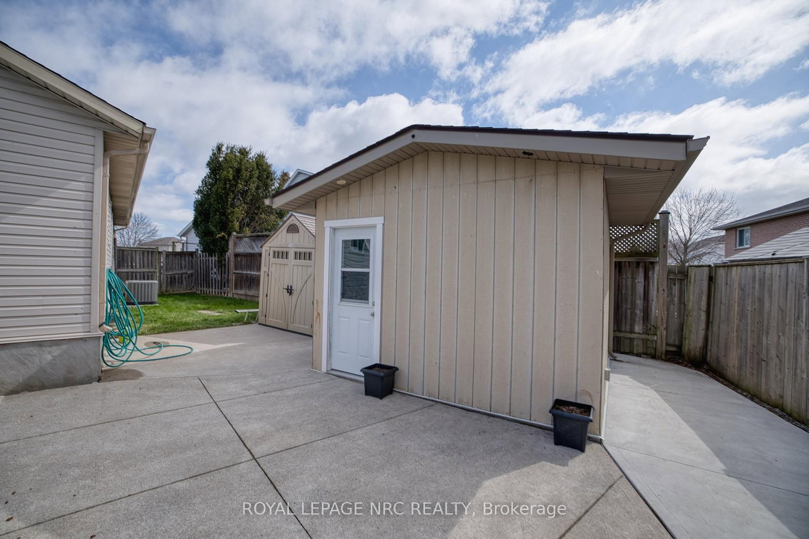 16 Leonard Drive • St. Catharines, ON photo 21