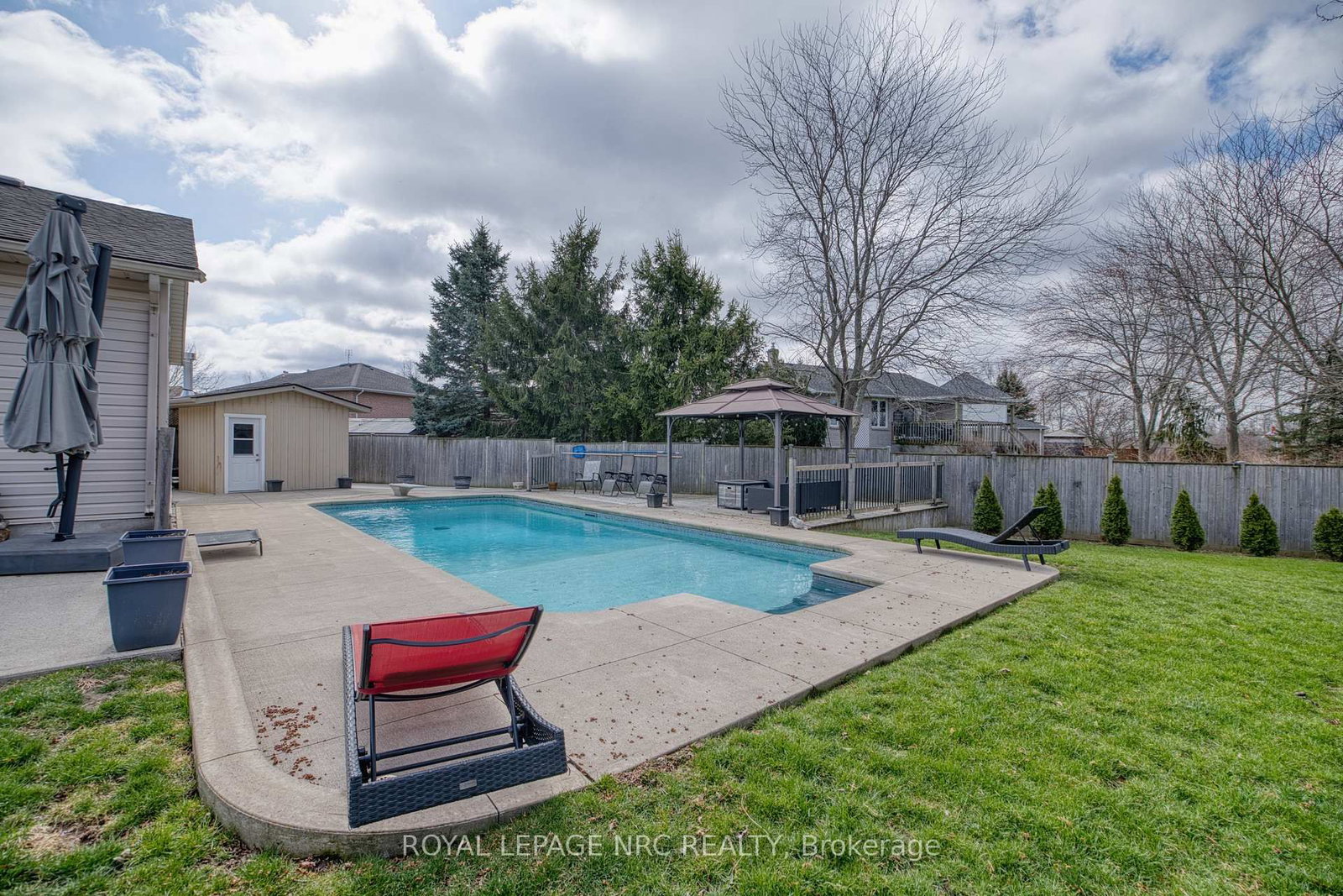 16 Leonard Drive • St. Catharines, ON photo 29
