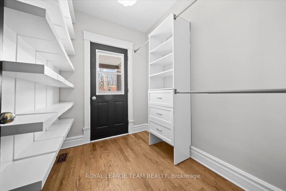 132 Elm St, Ottawa, view 16