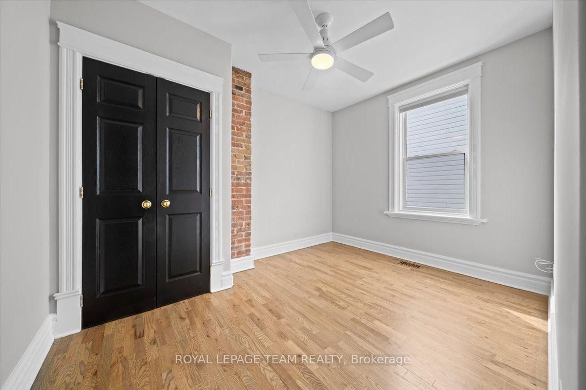 132 Elm St, Ottawa, view 22