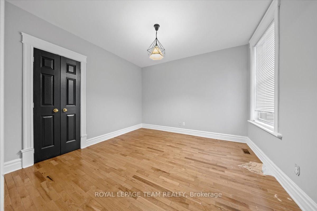 134 Elm St, Ottawa, view 11